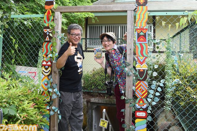 おじさんふたり、日光さる軍団のおさるランドではしゃぐ。子ざるには人間と動物の赤ちゃん両方のかわいさがあってどうにかなりそう