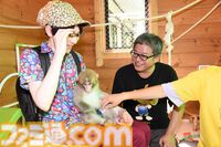 おじさんふたり、日光さる軍団のおさるランドではしゃぐ。子ざるには人間と動物の赤ちゃん両方のかわいさがあってどうにかなりそう