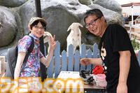 おじさんふたり、日光さる軍団のおさるランドではしゃぐ。子ざるには人間と動物の赤ちゃん両方のかわいさがあってどうにかなりそう