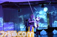おじさんふたり、日光さる軍団のおさるランドではしゃぐ。子ざるには人間と動物の赤ちゃん両方のかわいさがあってどうにかなりそう