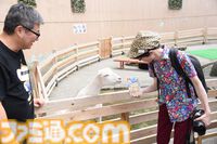 おじさんふたり、日光さる軍団のおさるランドではしゃぐ。子ざるには人間と動物の赤ちゃん両方のかわいさがあってどうにかなりそう