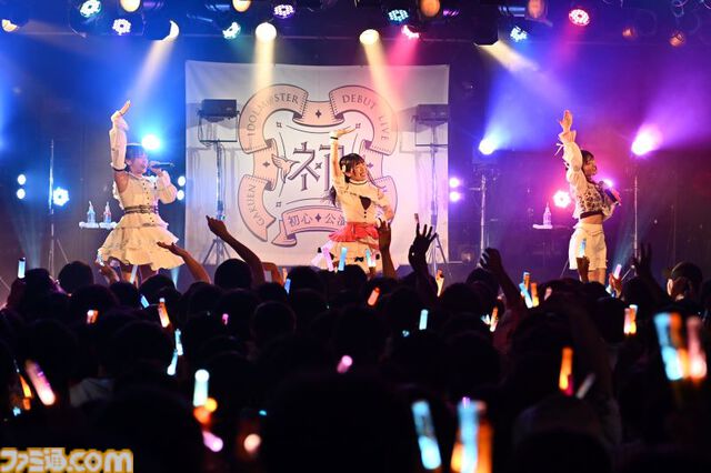 『学マス』デビューライブツアー“初心公演”（名古屋）リポート。リーリヤ、莉波、千奈、3人の新曲が初披露。どこかふんわりとした雰囲気で進むMCも魅力的な公演に
