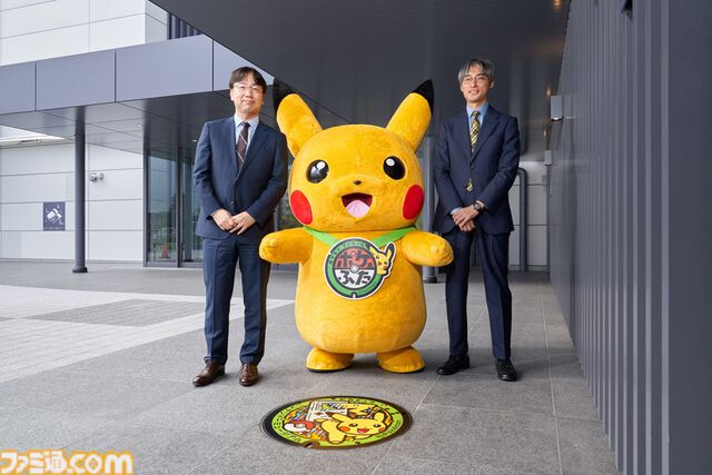 ニンテンドーミュージアムにポケモンマンホール・ポケふたが設置。ゲームボーイからピカチュウがとびだしたかのような、エモいデザインがお披露目