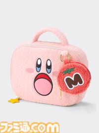 『星のカービィ』GUコラボアパレルが本日（9/13）発売。カービィ＆ワドルディのかわいいポーチや、旅のお供にぴったりなアイテムがラインアップ