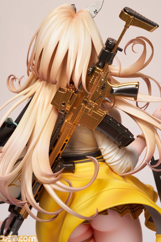 NIKKE』ルピーの1/7スケールフィギュアが予約受付中。300×600mm