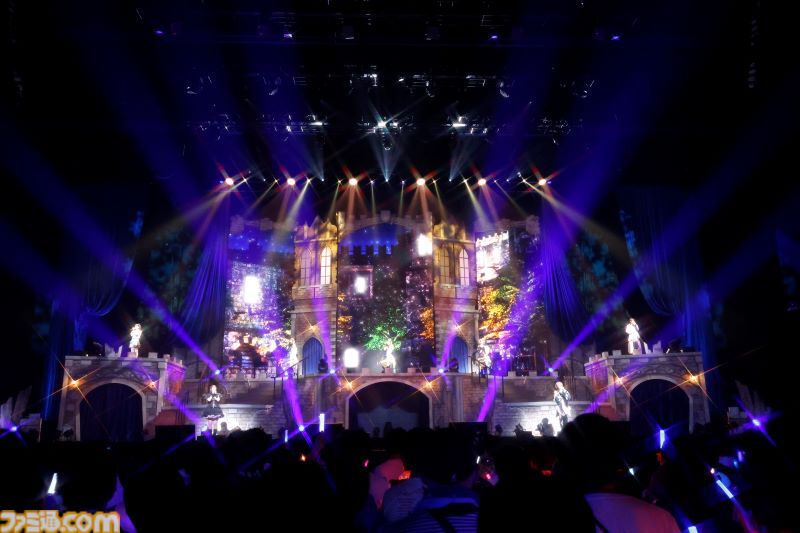 『デレステ』9周年記念ライブ2日目リポート。新曲『EPHEMERAL AЯROW』（関口さん、青木志貴さん）とともに、アイドルたちが勇者として悪に立ち向かう。進化し続ける彼女たちの底知れない可能性の高さを実感できたコンセプトライブに