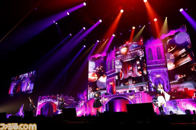 『デレステ』9周年記念ライブ2日目リポート。新曲『EPHEMERAL AЯROW』（関口さん、青木志貴さん）とともに、アイドルたちが勇者として悪に立ち向かう。進化し続ける彼女たちの底知れない可能性の高さを実感できたコンセプトライブに