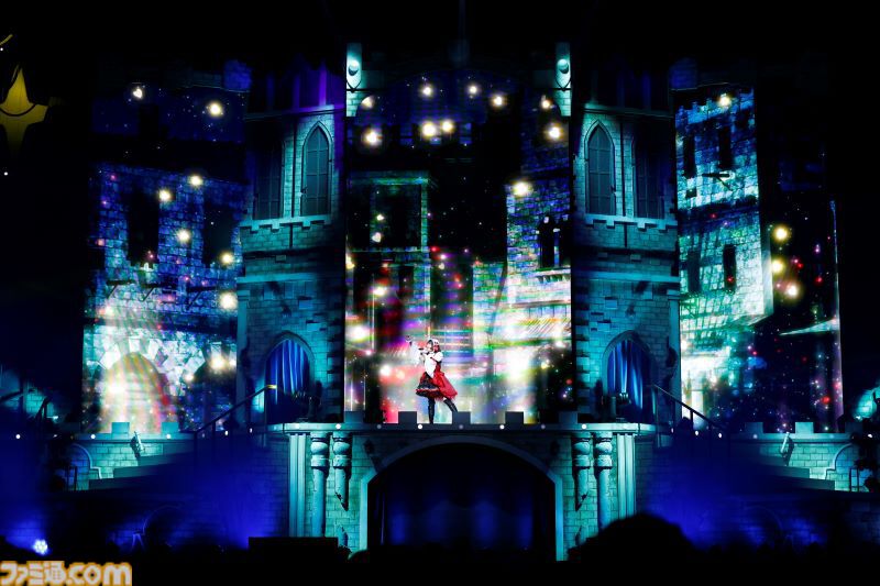 『デレステ』9周年記念ライブ2日目リポート。新曲『EPHEMERAL AЯROW』（関口さん、青木志貴さん）とともに、アイドルたちが勇者として悪に立ち向かう。進化し続ける彼女たちの底知れない可能性の高さを実感できたコンセプトライブに