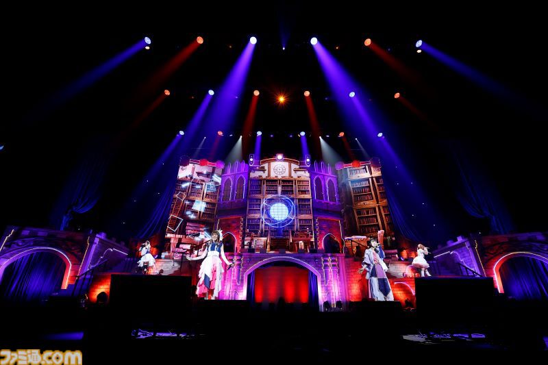 『デレステ』9周年記念ライブ2日目リポート。新曲『EPHEMERAL AЯROW』（関口さん、青木志貴さん）とともに、アイドルたちが勇者として悪に立ち向かう。進化し続ける彼女たちの底知れない可能性の高さを実感できたコンセプトライブに