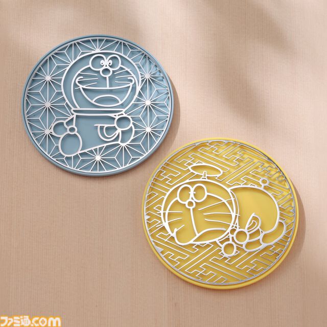 『ドラえもん』四次元ポケット風マルチポーチが小学館百貨店で本日（9/18）発売。アンキパンとどこでもドアモチーフのピアス・ネックレスなども登場