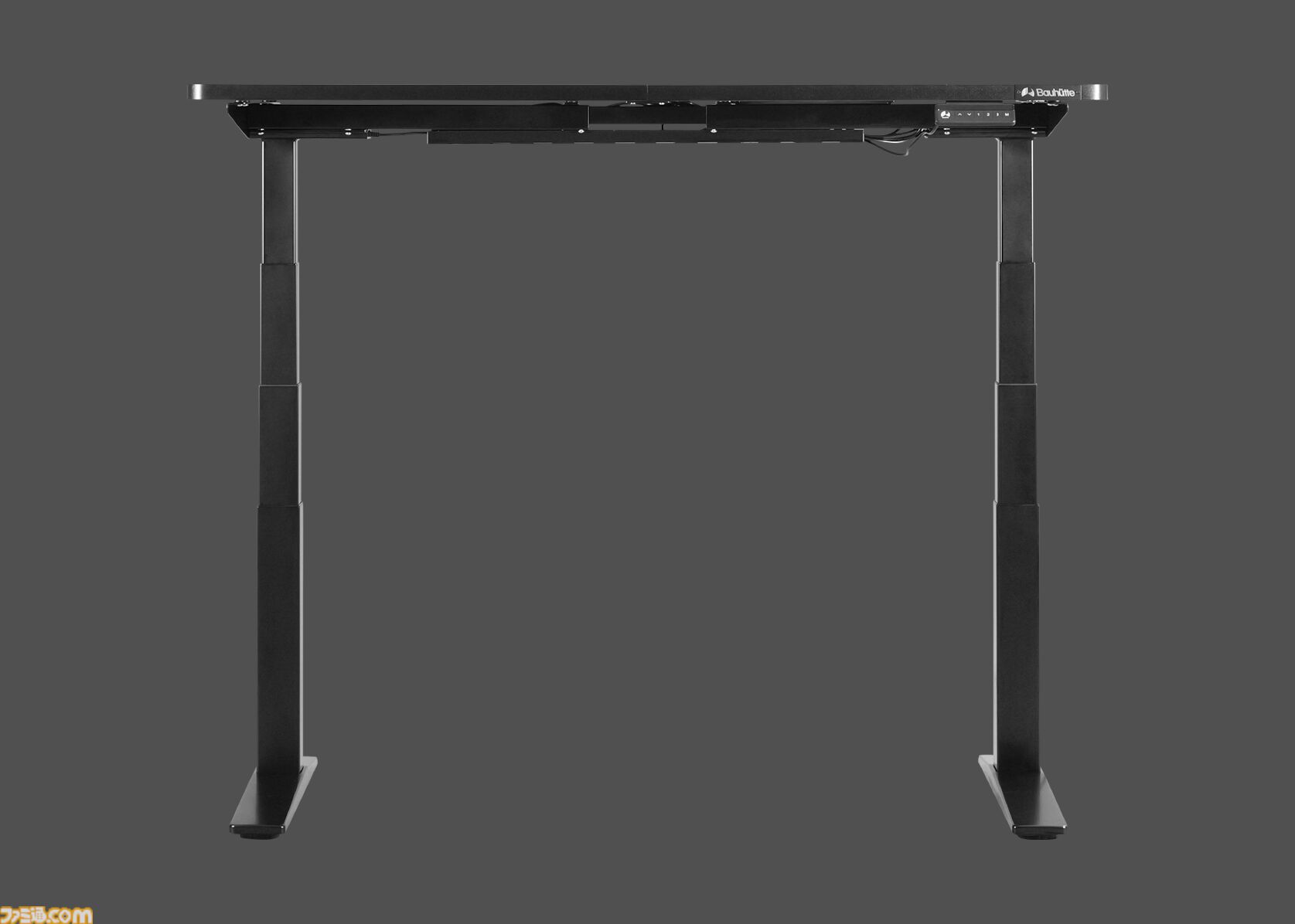 2m超えの人も安心。高身長ゲーマー向け電動昇降デスクが発売。現行の市場品では最も高い位置まで天板を上げられる