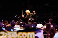 8年ぶりの『グラブル』オーケストラコンサート。神々しい演出の“どうして空は蒼いのか”など、珠玉のひとときにブラボーの声
