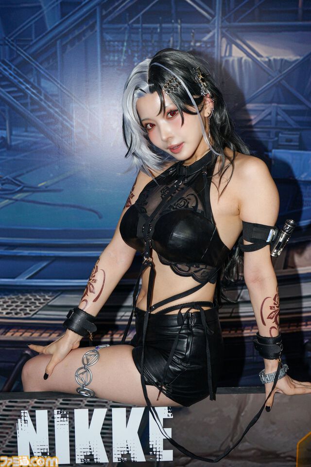 【TGS2024】『NIKKE』コスプレまとめ。メイドプリバティや水着ロザンナなど、新ニケも多数登場！【ニケ】