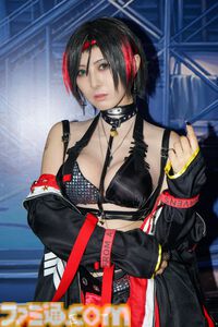 【TGS2024】『NIKKE』コスプレまとめ。メイドプリバティや水着ロザンナなど、新ニケも多数登場！【ニケ】