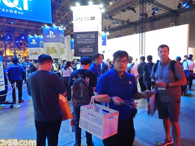 『アストロボット』驚異的なレビュースコアに開発したTeam ASOBIの面々もビックリ!? サルゲッチュのことや秋配信のDLCの詳細などを聞きました【TGS2024】