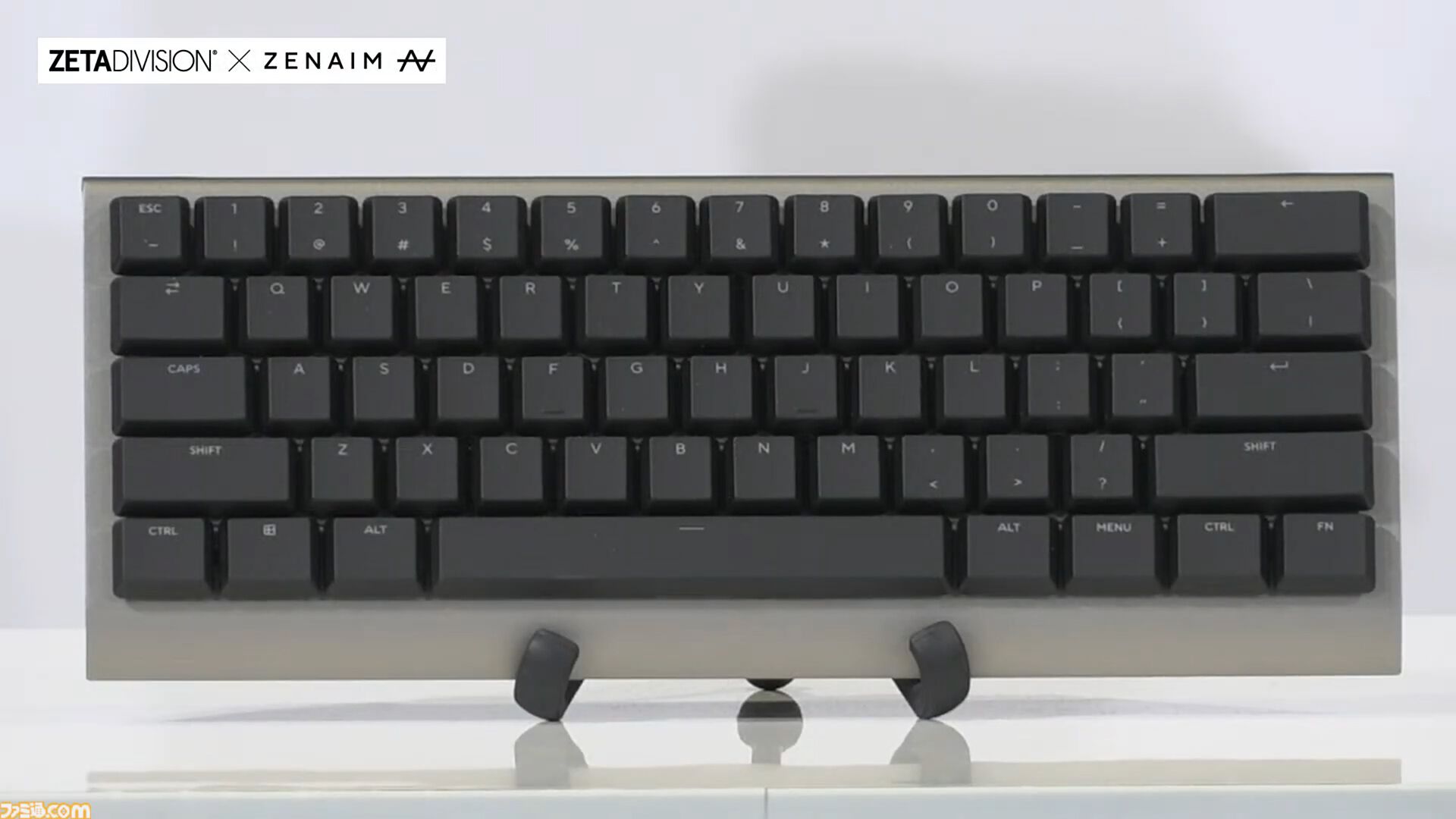 ZETA DIVISION監修のレバーレスアケコン『ZENAIM ARCADE