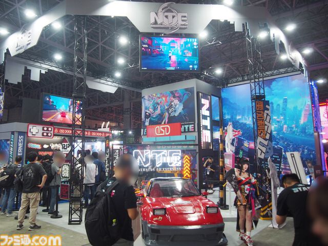 『NTE』本当にビルの壁を歩けるの？→できました。走ったりジャンプも可能。超現実アーバンオープンワールドRPG試遊レビュー【Neverness to Everness】