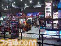 『NTE』本当にビルの壁を歩けるの？→できました。走ったりジャンプも可能。超現実アーバンオープンワールドRPG試遊レビュー【Neverness to Everness】