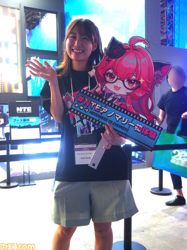 『NTE』本当にビルの壁を歩けるの？→できました。走ったりジャンプも可能。超現実アーバンオープンワールドRPG試遊レビュー【Neverness to Everness】