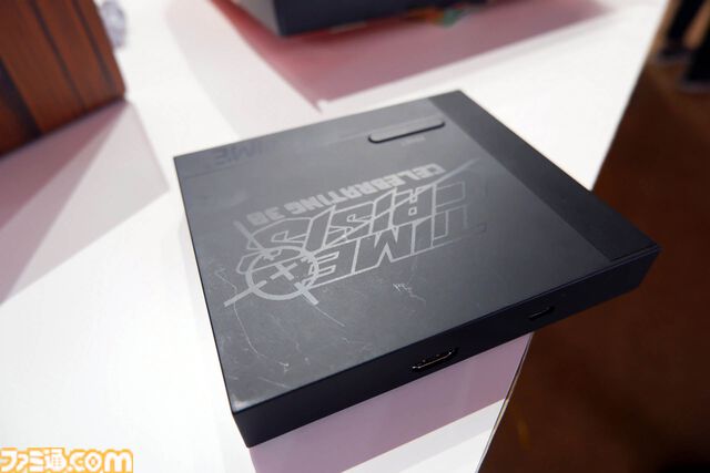 『タイムクライシス』ガン型コンとセットで2025年発売予定。「走査線がないのにどうやって？」→「AIです」。AIかぁ。「2週間で作りました」。マジ!?【TGS2024】
