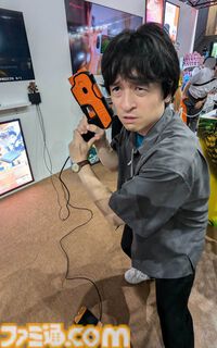 『タイムクライシス』ガン型コンとセットで2025年発売予定。「走査線がないのにどうやって？」→「AIです」。AIかぁ。「2週間で作りました」。マジ!?【TGS2024】