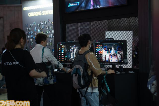 話題の近未来SFメカアクション『Mecha BREAK』ブースリポ―ト。巨大メカ“鳴神”＆コスプレイヤーさんとのフォトスポットやチュートリアルからじっくり魅力を味わえる試遊など豪華な出展内容【TGS2024】