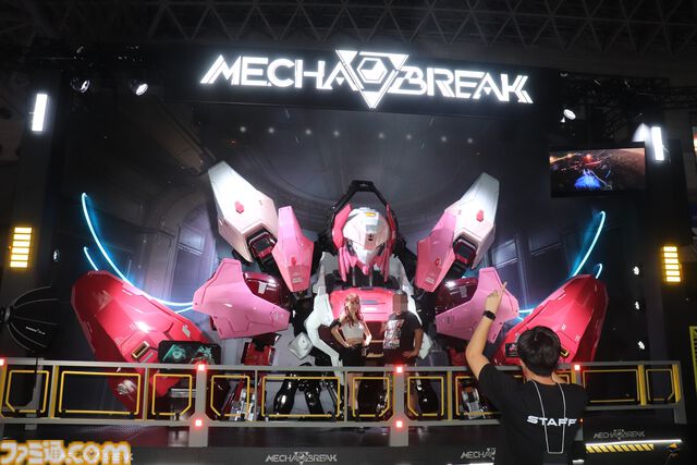 話題の近未来SFメカアクション『Mecha BREAK』ブースリポ―ト。巨大メカ“鳴神”＆コスプレイヤーさんとのフォトスポットやチュートリアルからじっくり魅力を味わえる試遊など豪華な出展内容【TGS2024】