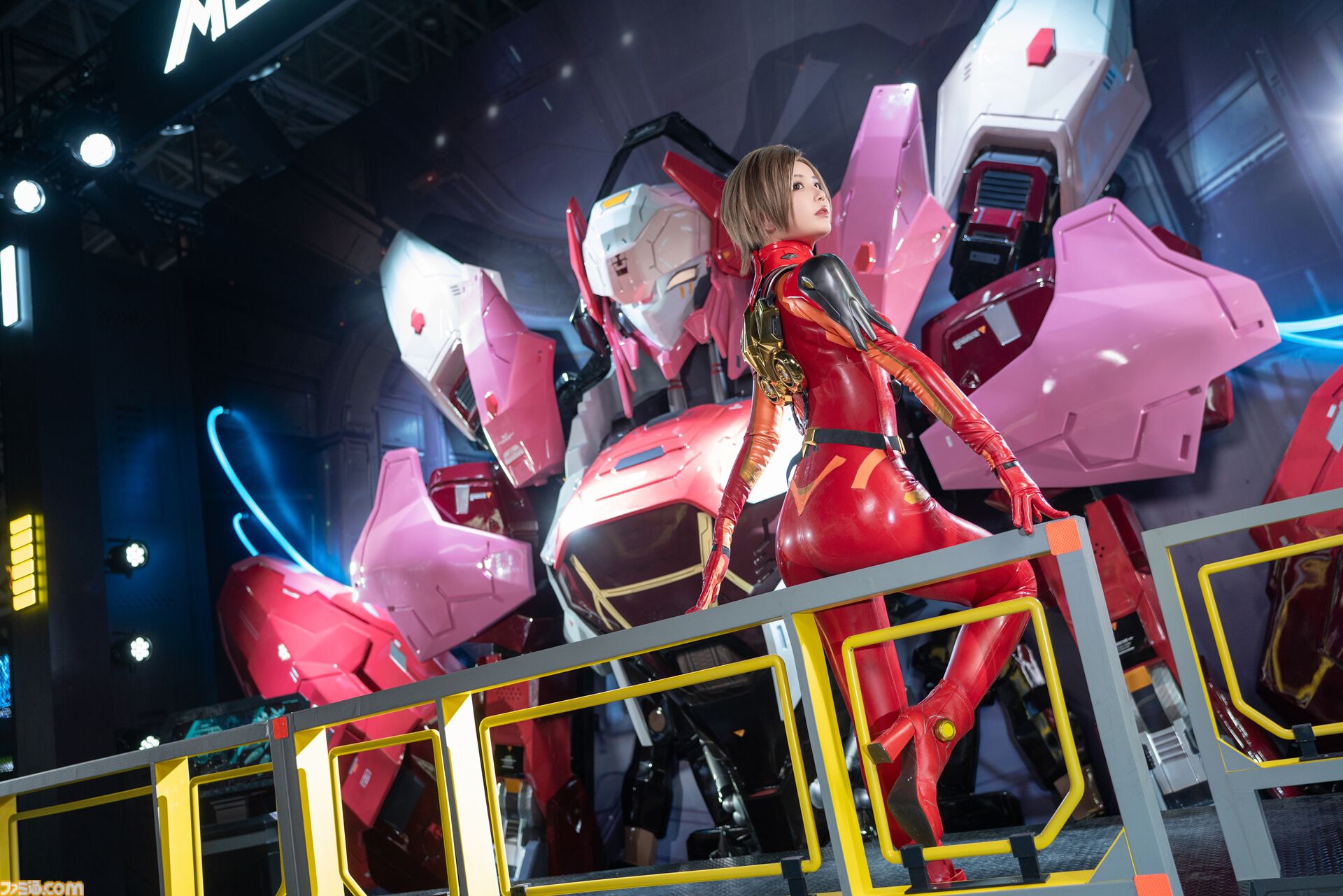 話題の近未来SFメカアクション『Mecha BREAK』ブースリポ―ト。巨大メカ“鳴神”＆コスプレイヤーさんとのフォトスポットやチュートリアルからじっくり魅力を味わえる試遊など豪華な出展内容【TGS2024】