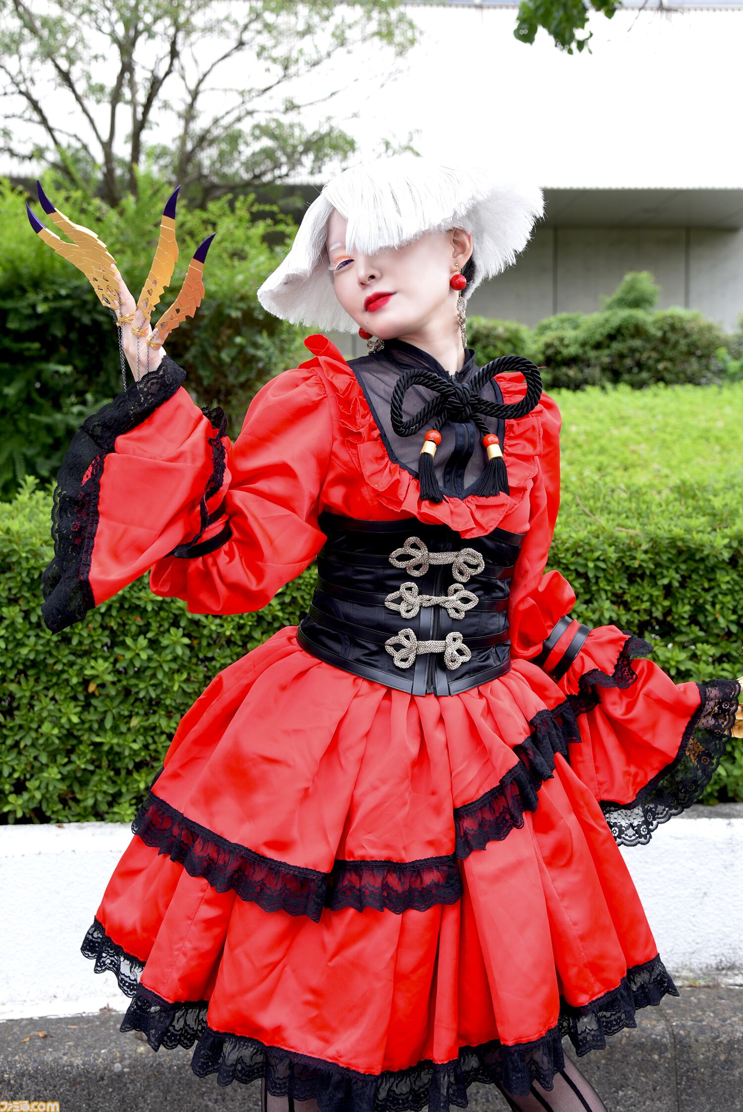 コスプレ】『餓狼伝説CotW』ジェニー、『ロマサガ2リメイク』最終皇帝