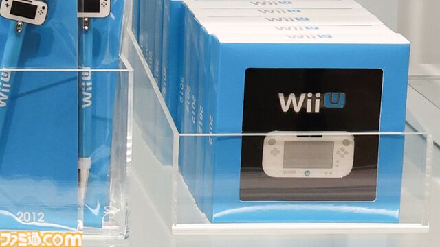 “ニンテンドーミュージアム”グッズまとめ。コントローラーの形をした巨大クッションや歴代ハードをモチーフにしたアイテムなど限定グッズが多数ラインアップ