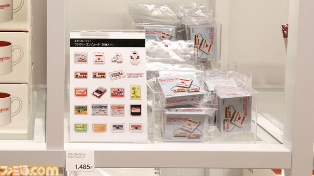 “ニンテンドーミュージアム”グッズまとめ。コントローラーの形をした巨大クッションや歴代ハードをモチーフにしたアイテムなど限定グッズが多数ラインアップ