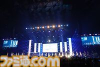 『シャニマス』6.5周年ライブ2日目リポート。『時限式狂騒ワンダーランド』『LINKs』など『シャニソン』発の楽曲を惜しみなく披露。各所で活躍し続けるアイドルたちの姿が感じられる公演に