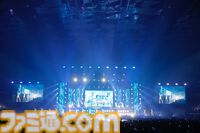 『シャニマス』6.5周年ライブ2日目リポート。『時限式狂騒ワンダーランド』『LINKs』など『シャニソン』発の楽曲を惜しみなく披露。各所で活躍し続けるアイドルたちの姿が感じられる公演に
