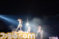 『シャニマス』6.5周年ライブ2日目リポート。『時限式狂騒ワンダーランド』『LINKs』など『シャニソン』発の楽曲を惜しみなく披露。各所で活躍し続けるアイドルたちの姿が感じられる公演に
