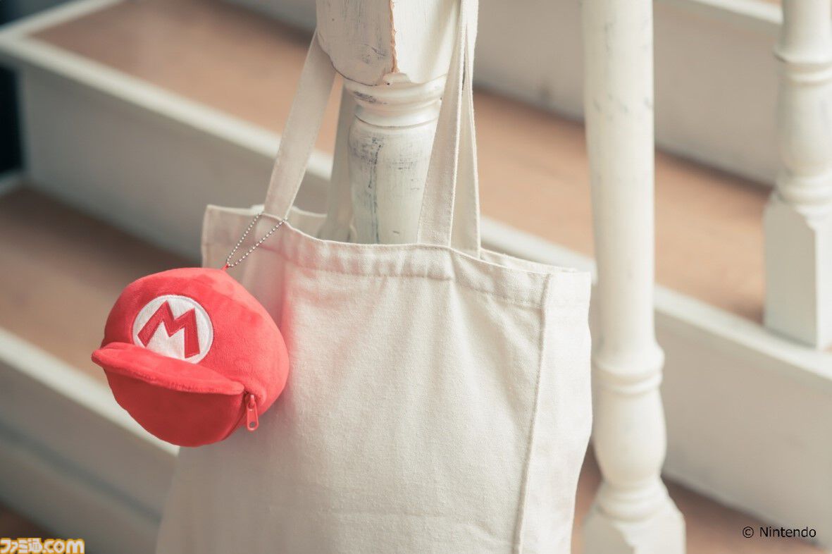 スーパーマリオ』マリオの帽子、ハテナブロックのポーチでお部屋