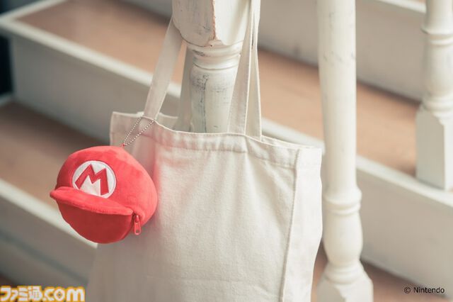 『スーパーマリオ』マリオの帽子、ハテナブロックのポーチでお部屋を賑やかに。グッズ付きムック本が10月15日に発売