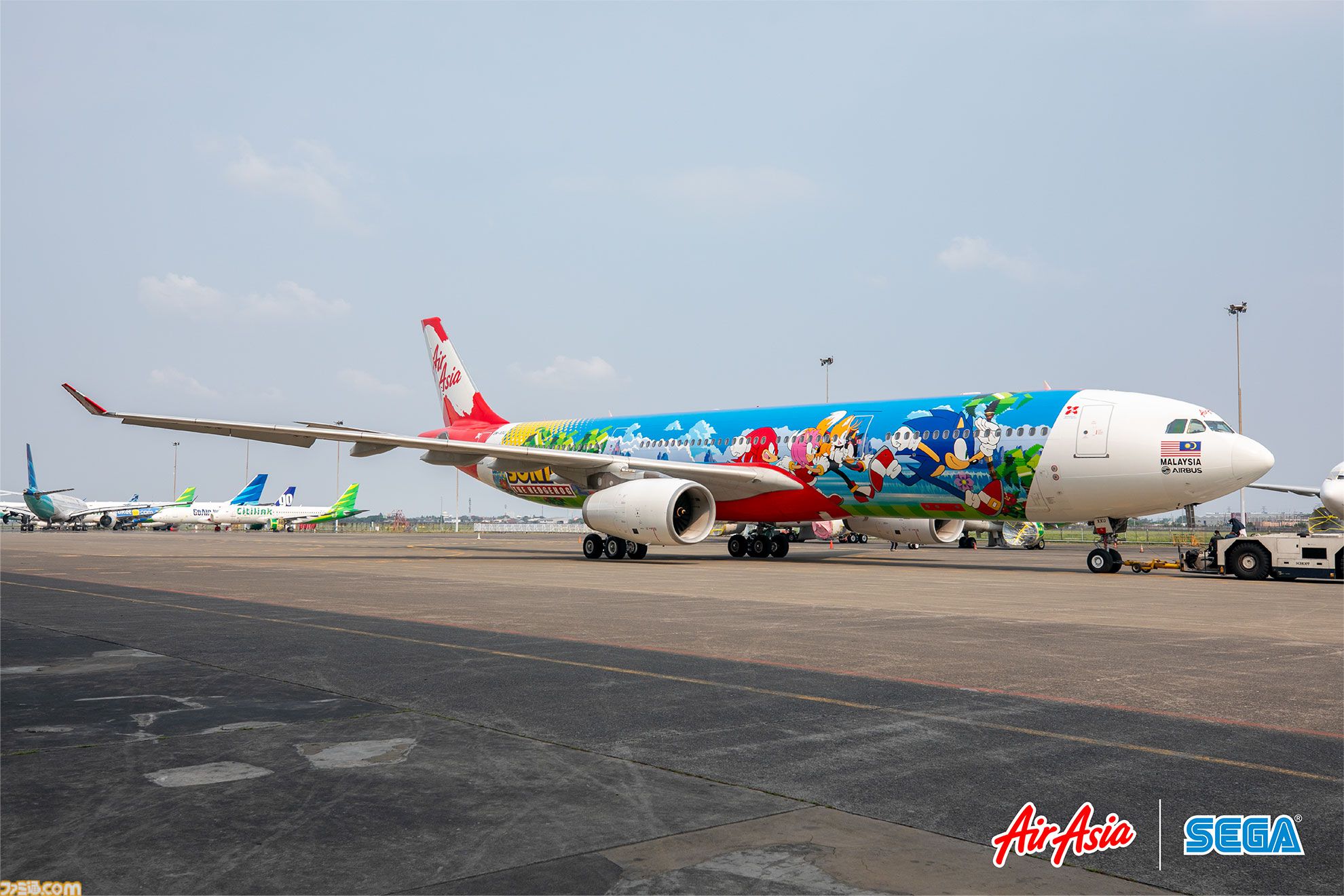 ソニック』『ペルソナ5』デザインの飛行機がアジアの空を飛ぶ。エア