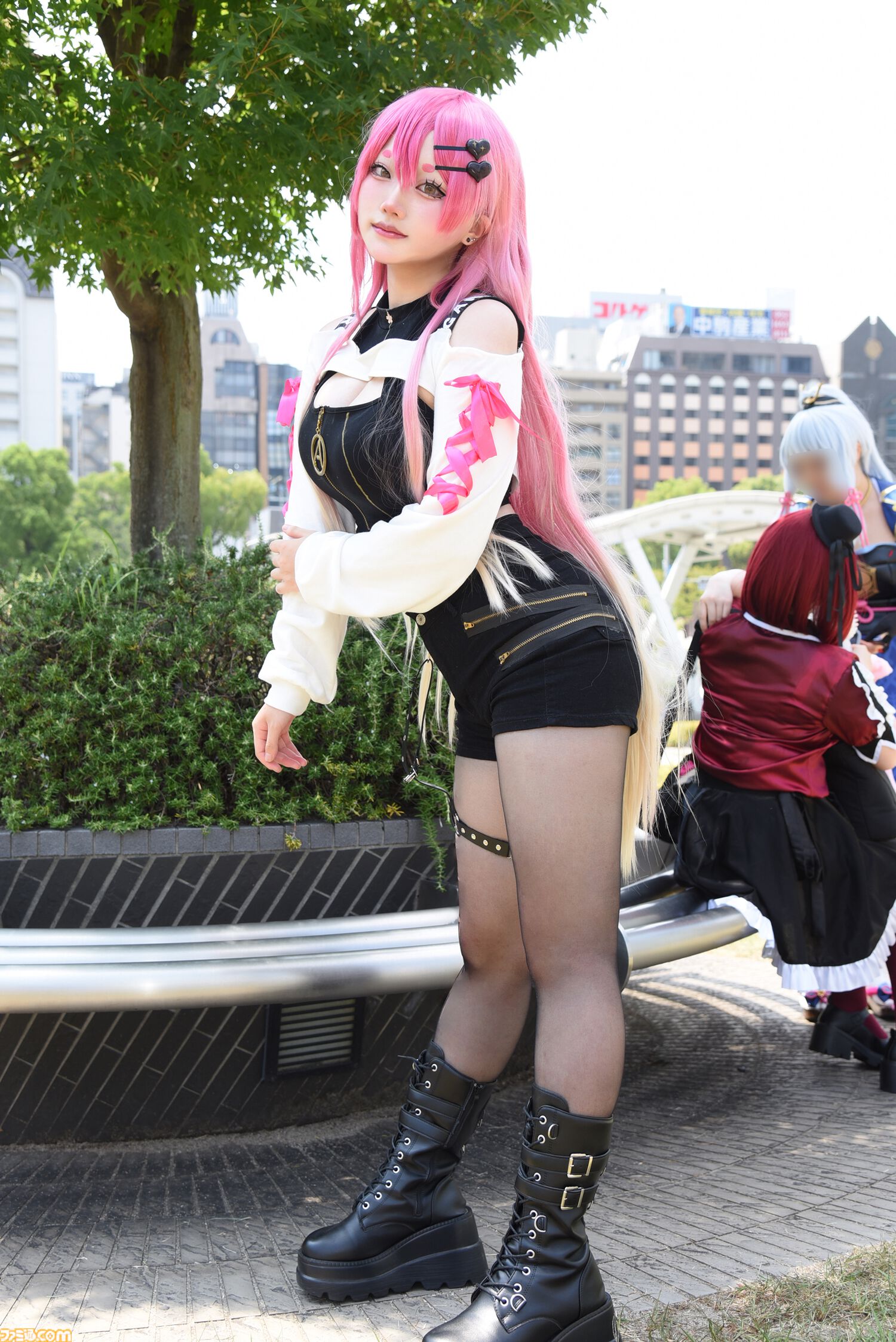 【コスプレ】池ハロでは“格闘ゲーム”系が流行りそうな予感。『餓狼伝説CotW』不知火舞、『スト6』春麗らの人気が急上昇！
