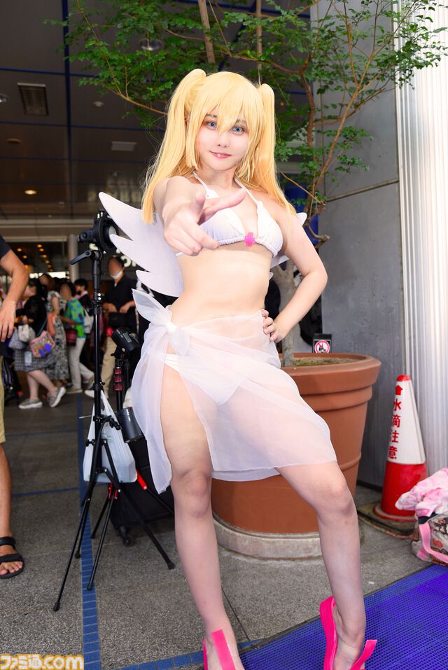 『ハンターハンター』連載再開で池ハロのコスプレでも注目か。夏は『ブルアカ』水着レイヤー多し。『デジモン』『学マス』など個性派レイヤー特集