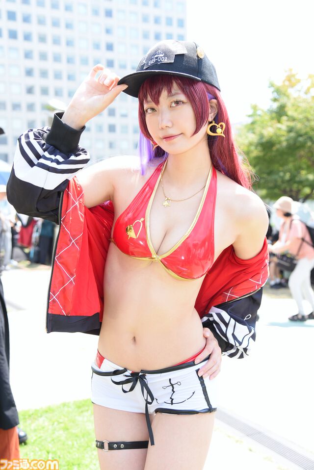 『ハンターハンター』連載再開で池ハロのコスプレでも注目か。夏は『ブルアカ』水着レイヤー多し。『デジモン』『学マス』など個性派レイヤー特集