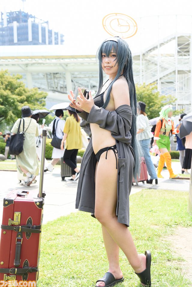 『ハンターハンター』連載再開で池ハロのコスプレでも注目か。夏は『ブルアカ』水着レイヤー多し。『デジモン』『学マス』など個性派レイヤー特集