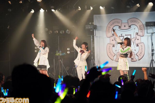 『学マス』デビューライブツアー“初恋公演”（大阪）リポート。清夏、麻央の新曲が初披露。歌いかたの緩急が心地よい、この3人ならではの魅力満載なステージに