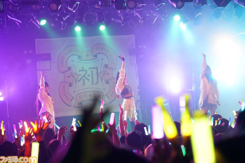 『学マス』デビューライブツアー“初恋公演”（大阪）リポート。清夏、麻央の新曲が初披露。歌いかたの緩急が心地よい、この3人ならではの魅力満載なステージに