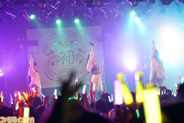 『学マス』デビューライブツアー“初恋公演”（大阪）リポート。清夏、麻央の新曲が初披露。歌いかたの緩急が心地よい、この3人ならではの魅力満載なステージに