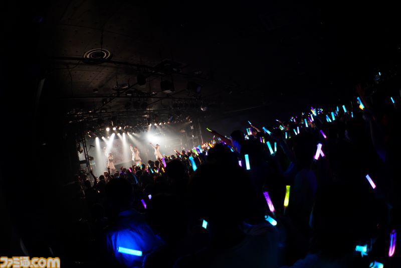 『学マス』デビューライブツアー“初恋公演”（大阪）リポート。清夏、麻央の新曲が初披露。歌いかたの緩急が心地よい、この3人ならではの魅力満載なステージに
