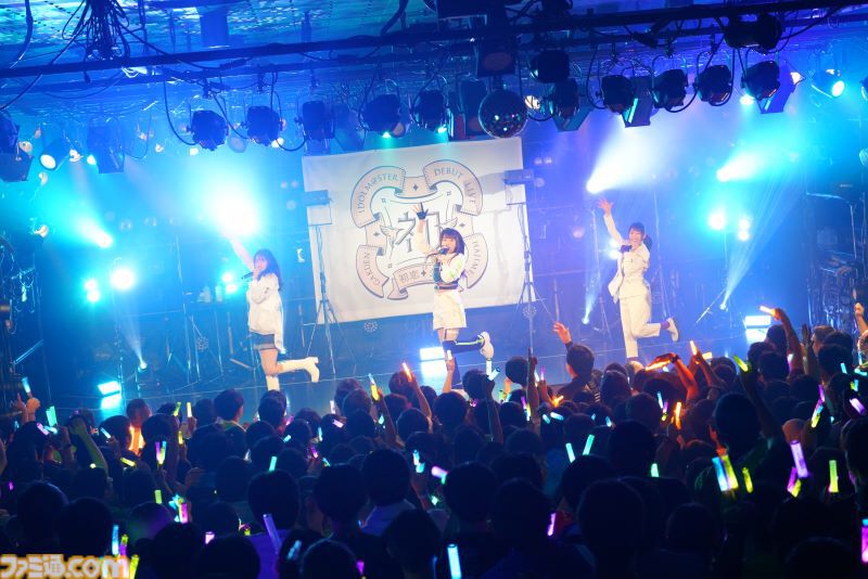 『学マス』デビューライブツアー“初恋公演”（大阪）リポート。清夏、麻央の新曲が初披露。歌いかたの緩急が心地よい、この3人ならではの魅力満載なステージに