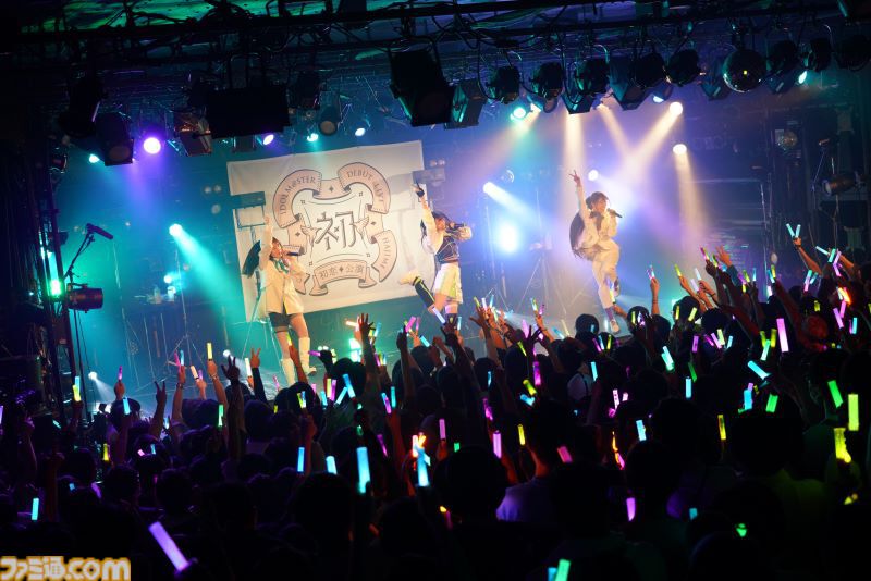 『学マス』デビューライブツアー“初恋公演”（大阪）リポート。清夏、麻央の新曲が初披露。歌いかたの緩急が心地よい、この3人ならではの魅力満載なステージに