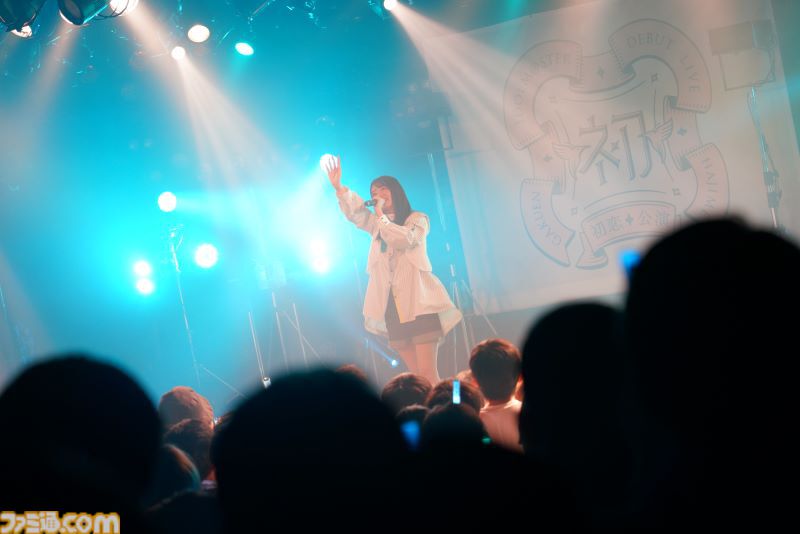 『学マス』デビューライブツアー“初恋公演”（大阪）リポート。清夏、麻央の新曲が初披露。歌いかたの緩急が心地よい、この3人ならではの魅力満載なステージに