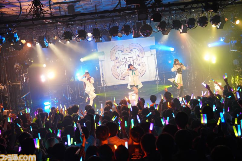 『学マス』デビューライブツアー“初恋公演”（大阪）リポート。清夏、麻央の新曲が初披露。歌いかたの緩急が心地よい、この3人ならではの魅力満載なステージに