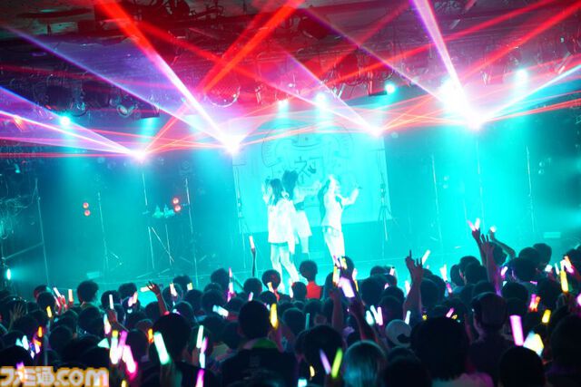 『学マス』デビューライブツアー“初恋公演”（大阪）リポート。清夏、麻央の新曲が初披露。歌いかたの緩急が心地よい、この3人ならではの魅力満載なステージに